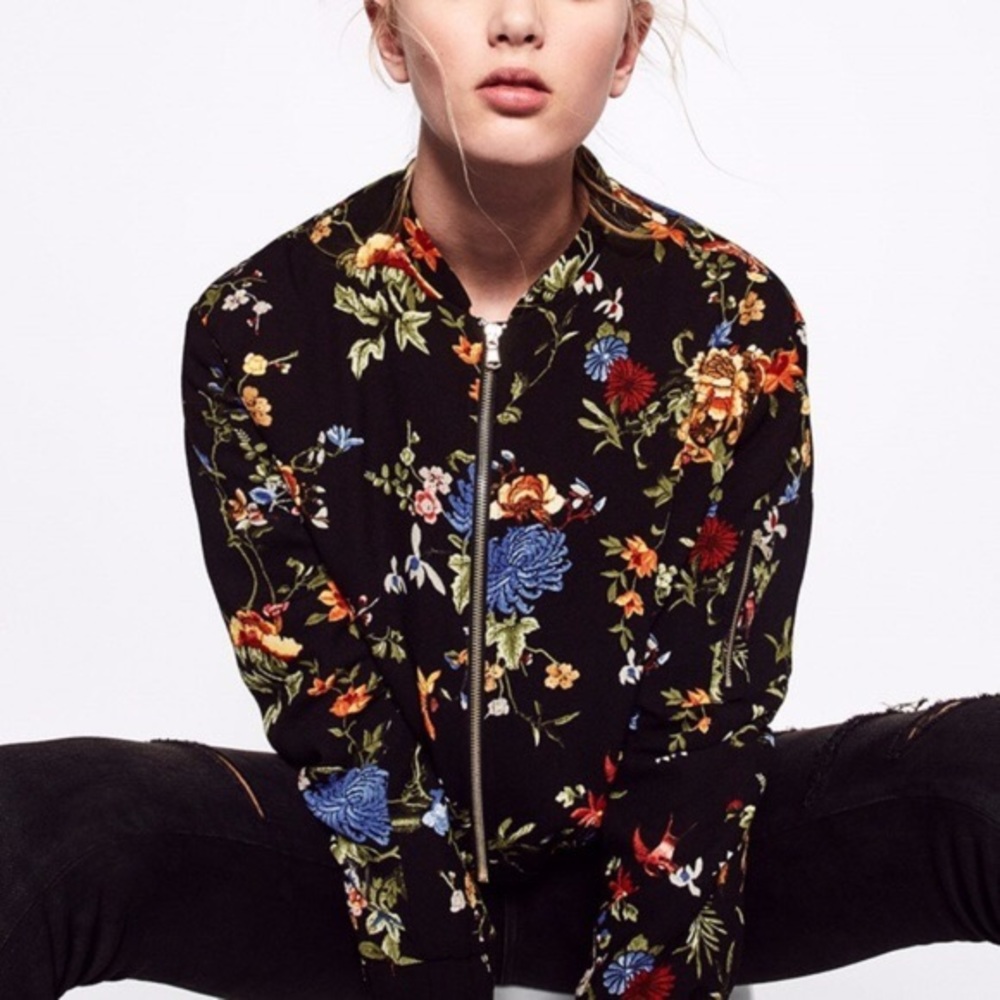 Printed Zara bomber FINAL PRICE
